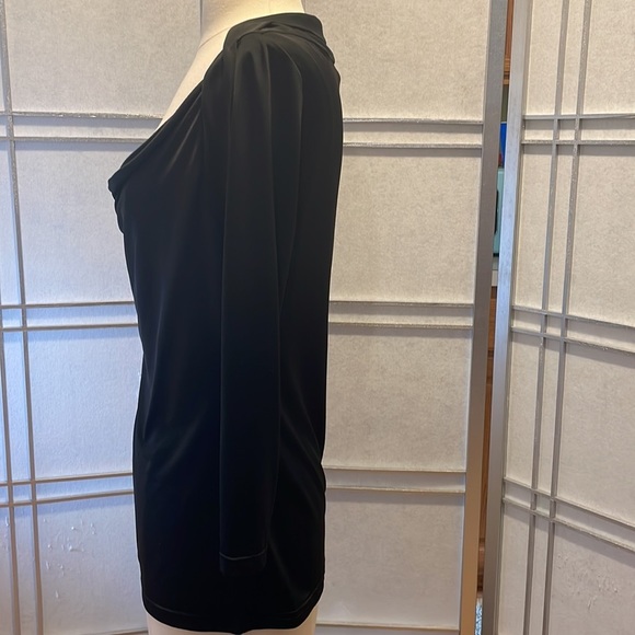 *Stunning Black Drop Neck Line Black 3/4 length Blouse Size M - Picture 4 of 5